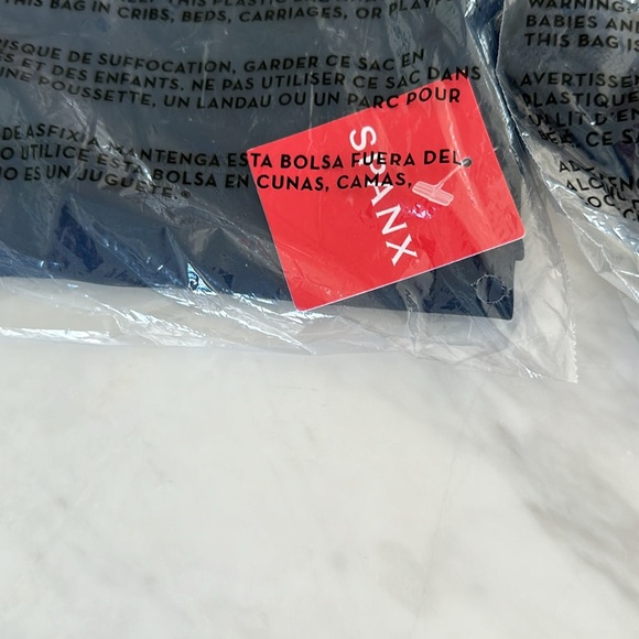 2 PAIRS SPANX NAVY LEGGINGS NWT in Bags | Soft & Smooth Active 7/8 Leggings BOGO - Picture 6 of 8